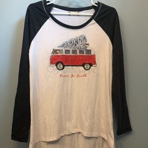 ‘Peace on Earth’ long sleeve tee